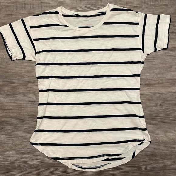 Madewell Whisper Tee Bundle - Picture 6 of 8